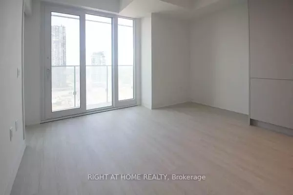 Mississauga, ON L5B 0M4,3883 Quartz RD #1810