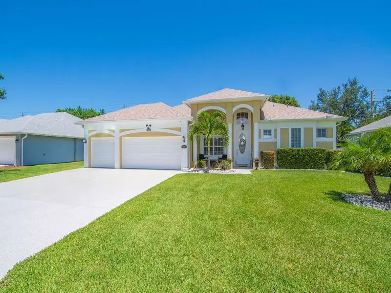 340 21st Ct, Vero Beach, FL 32962