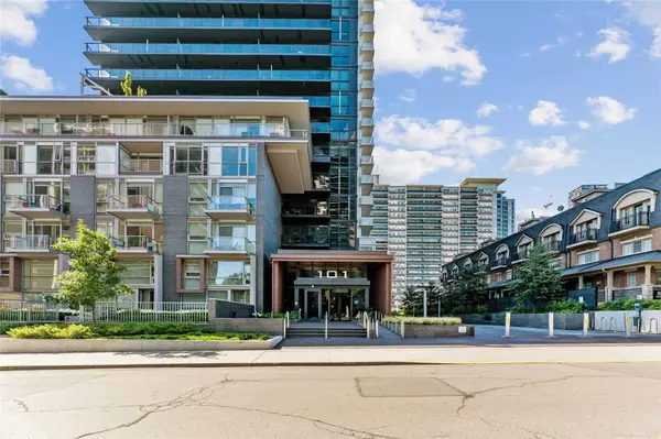 Toronto C10, ON M4P 0C5,101 Erskine AVE #1505