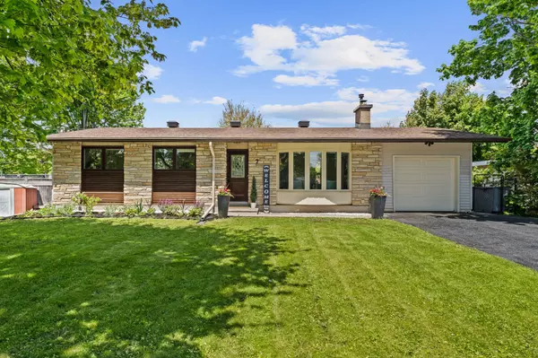 7 Elterwater AVE, Crystal Bay - Rocky Point - Bayshore, ON K2H 5J1
