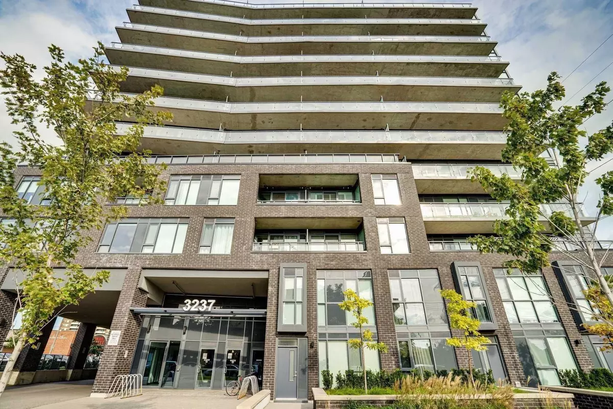 Toronto C15, ON M2K 0G1,3237 Bayview AVE #604
