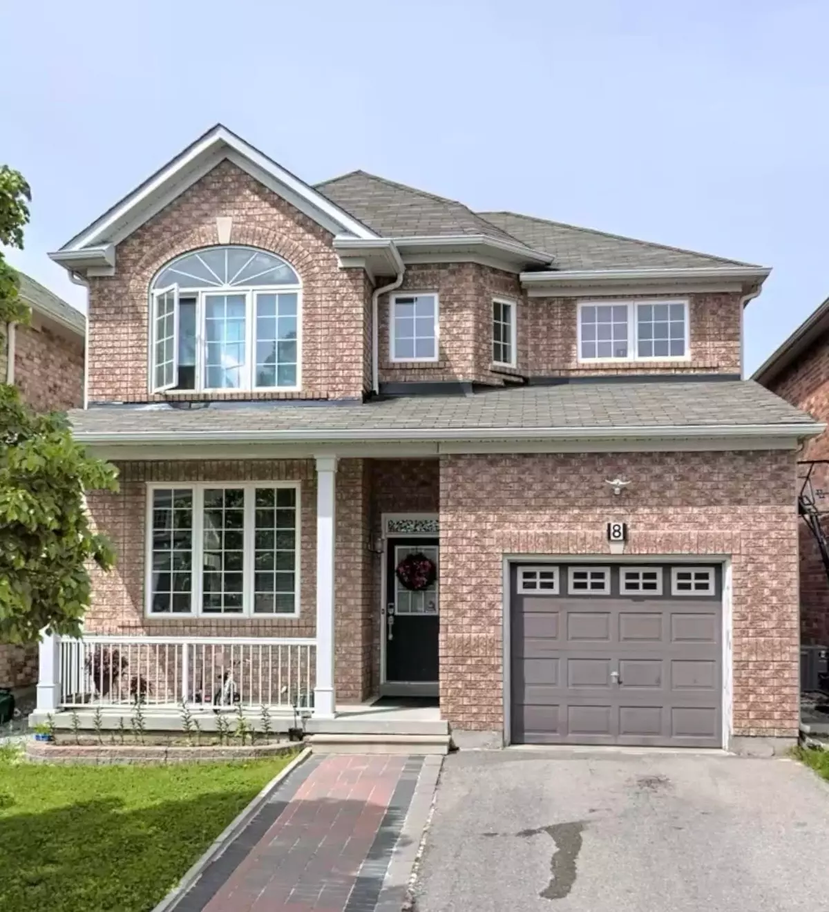 Markham, ON L6E 2A4,8 Everett ST