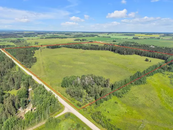 Near Caroline on Range Road 52, Rural Clearwater County, AB T0M 0M0