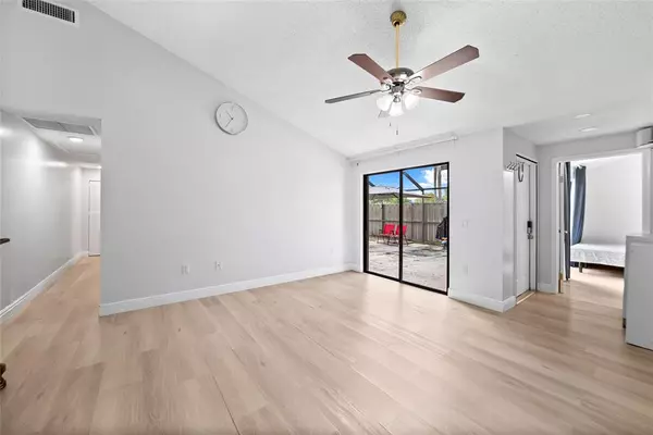 Boca Raton, FL 33496,9986 Boca Gardens Trail #C