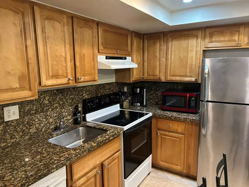 510 NE 17th Ave #105, Fort Lauderdale, FL 33301