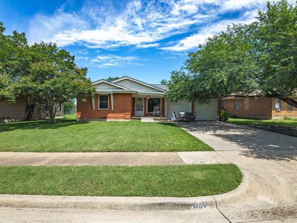 301 Redbud, Ferris, TX 75125