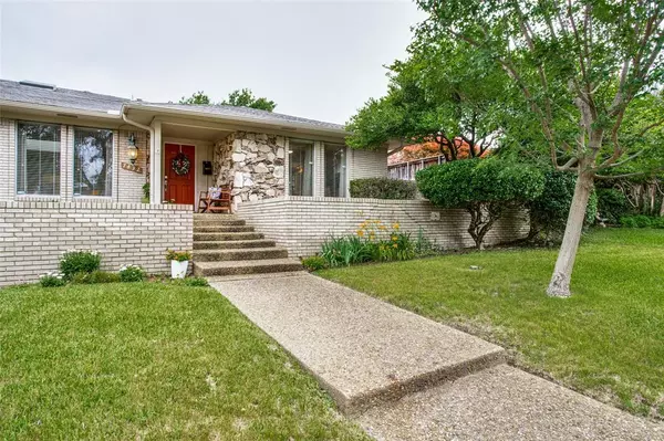 Dallas, TX 75230,7432 Wellcrest Drive