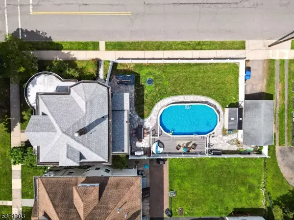 42 Baker Ave, Dover Town, NJ 07801