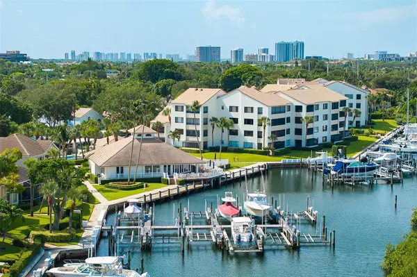 827 Oak Harbour Drive #827, Juno Beach, FL 33408