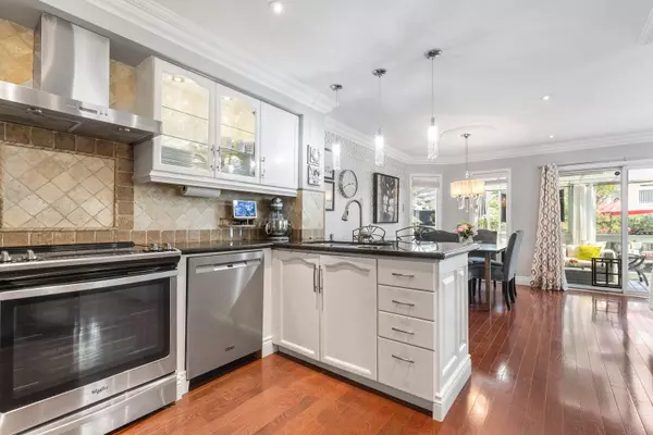 Mississauga, ON L5N 6X2,3856 Cedar Hedge Rise