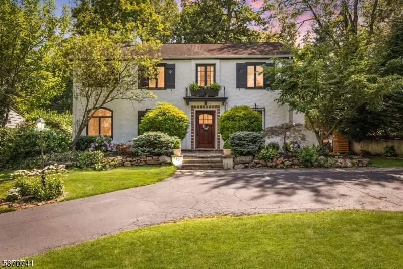 115 Forest Rd, Fanwood Boro, NJ 07023