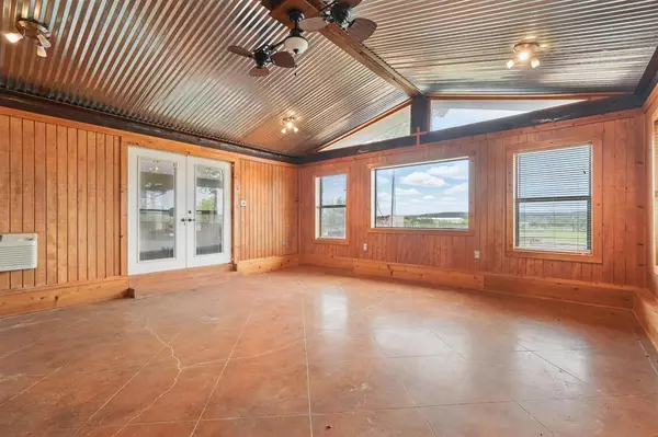 Tuscola, TX 79562,317 County Road 278