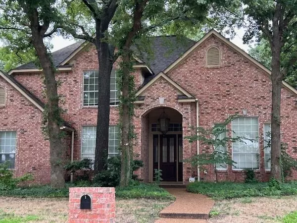 Denton, TX 76210,6 Oak Forrest Circle