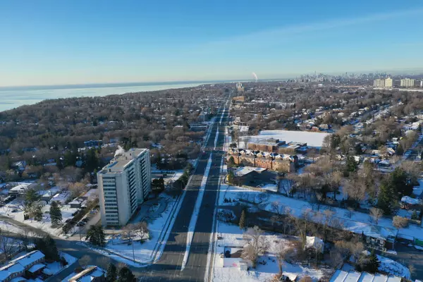 Toronto E08, ON M1M 1R1,3311 Kingston RD #1010