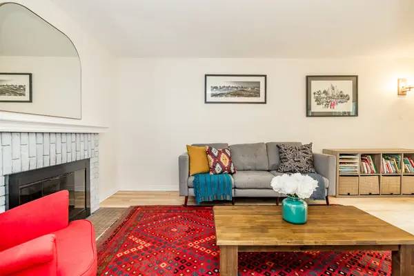 Mooneys Bay - Carleton Heights And Area, ON K2C 3M6,345 Kintyre Private