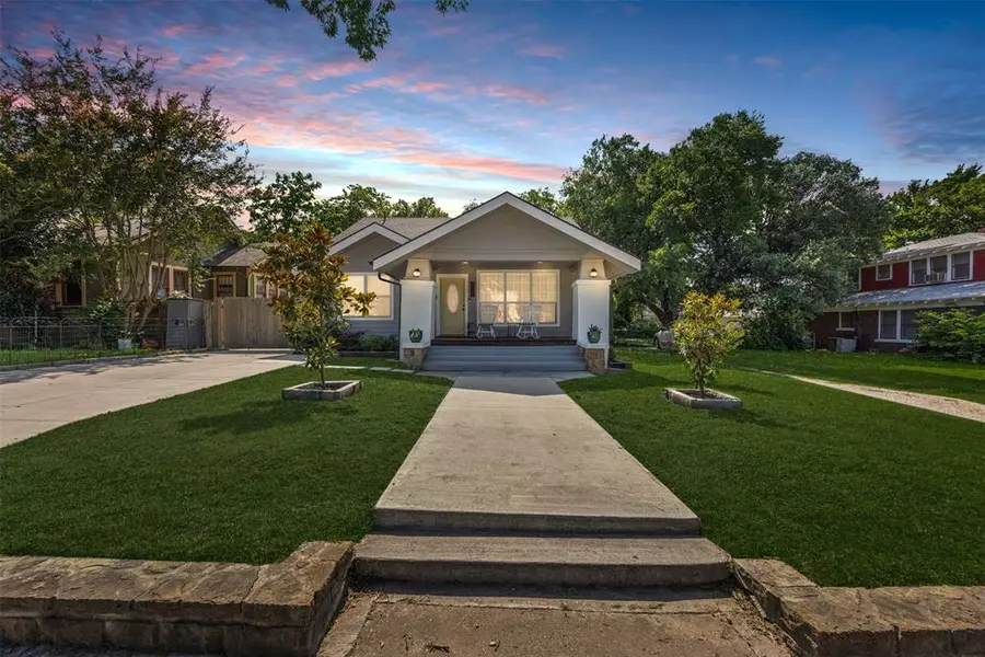 3208 Travis Avenue, Fort Worth, TX 76110