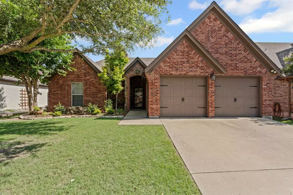 Benbrook, TX 76126,549 Magnolia Parkway