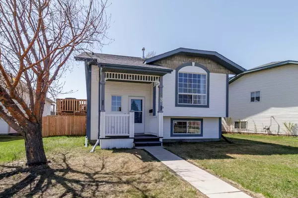 53 Westglen BLVD, Blackfalds, AB T0M 0J0