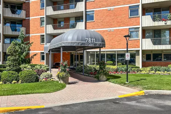 7811 Yonge ST #1107, Markham, ON L3T 4S3