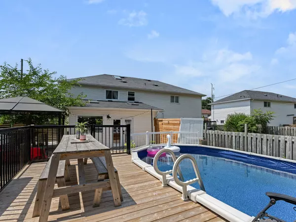 414 Alexandria DR, Cobourg, ON K9A 5T1