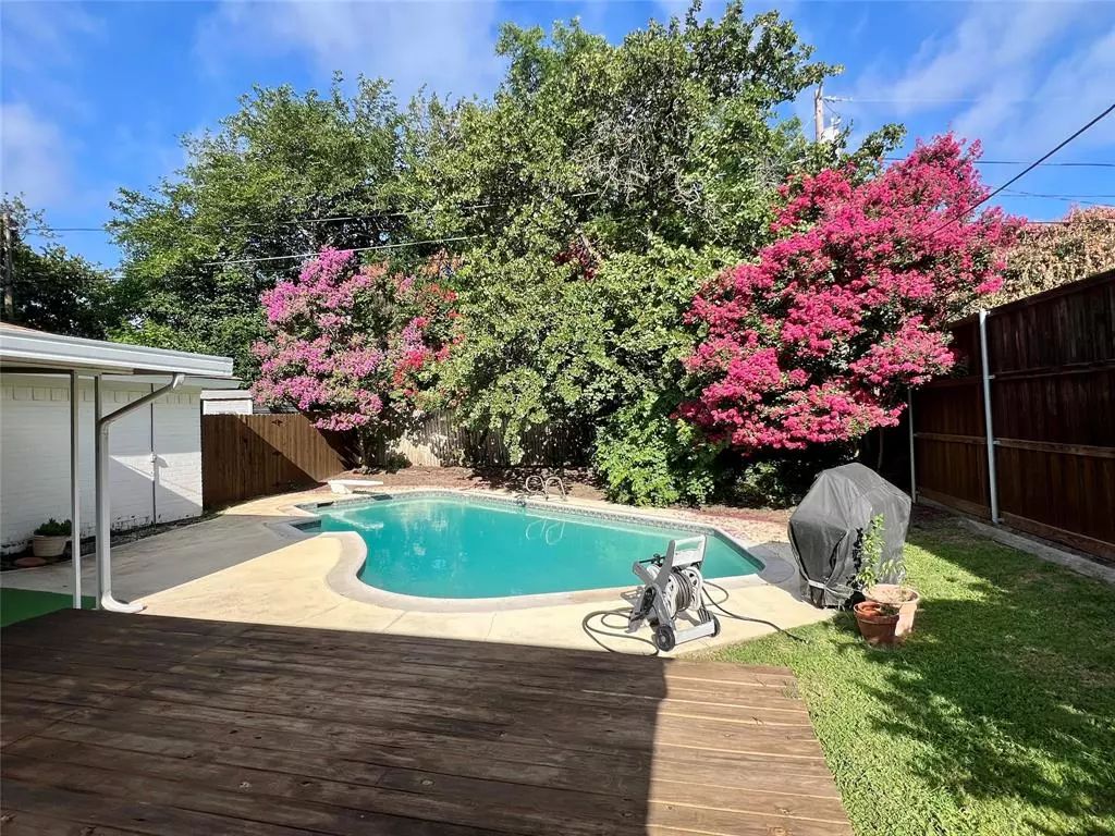Bedford, TX 76021,3605 Spring Valley Drive