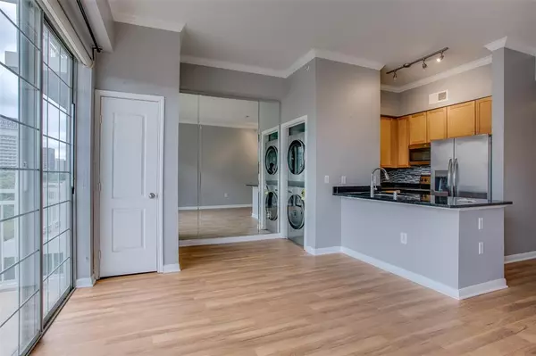 3225 Turtle Creek Boulevard #538, Dallas, TX 75219