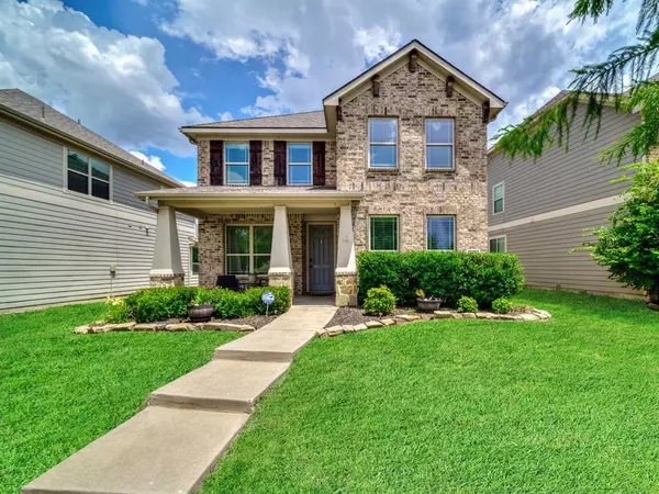 724 Whitemarsh Drive, Aubrey, TX 76227