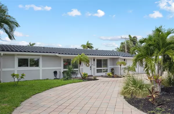 Pompano Beach, FL 33062,2228 SE 10th St