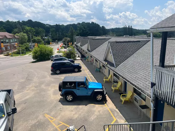 32 King William ST, Huntsville, ON P1H 1G5