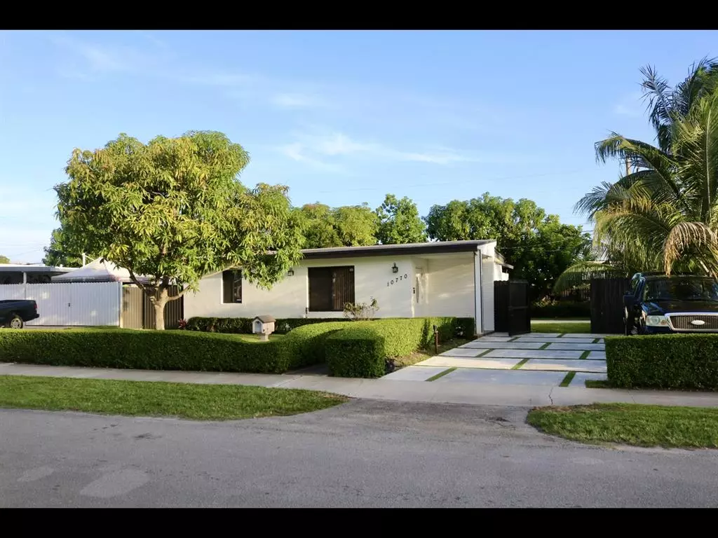 Miami, FL 33165,10770 SW 40th St