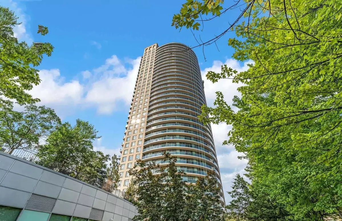 Mississauga, ON L4Z 0A5,80 Absolute AVE #1605