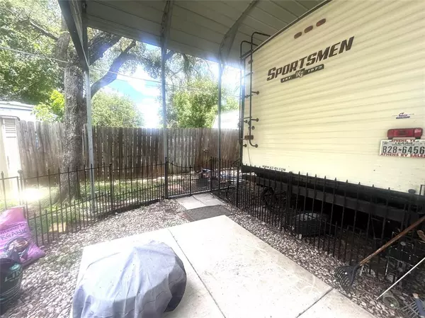 Granbury, TX 76048,3808 Clovis Trail