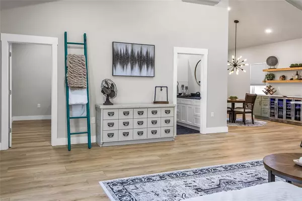 Weatherford, TX 76085,2019 N Lake Drive