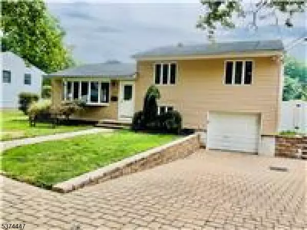 1194 Ringwood Ave, Pompton Lakes Boro, NJ 07442