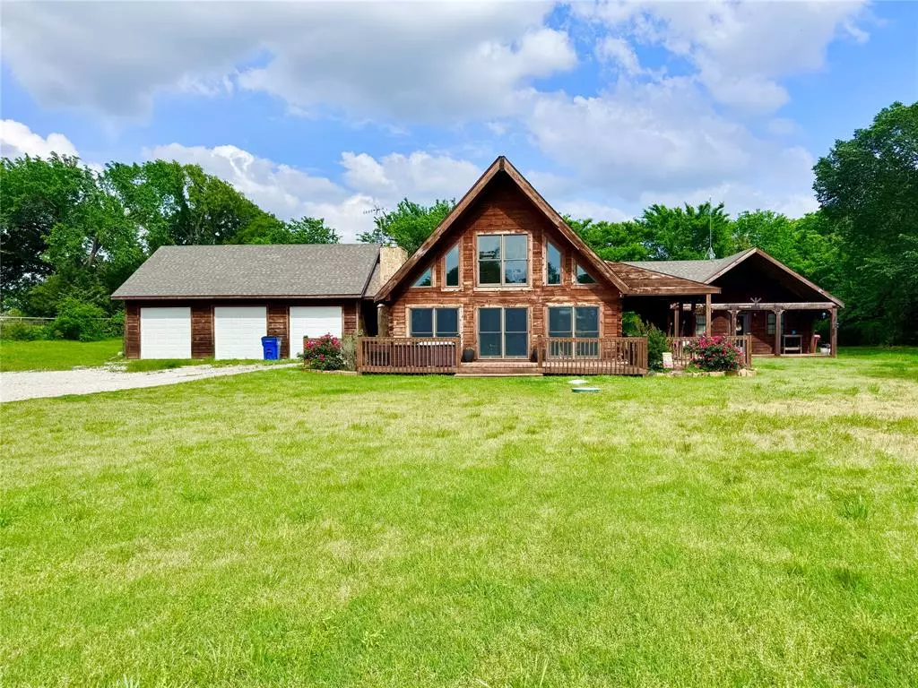 Pilot Point, TX 76258,11300 Massey Road