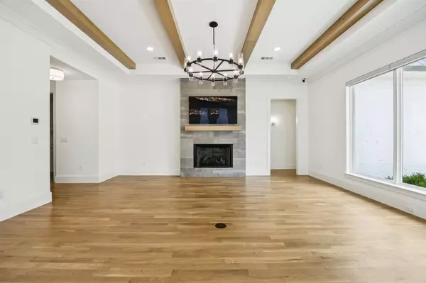 Colleyville, TX 76034,5145 Roberts Road