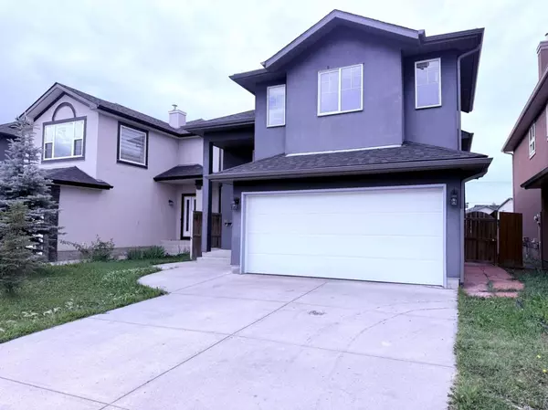Calgary, AB T3J 5A7,127 Tarawood GRV NE