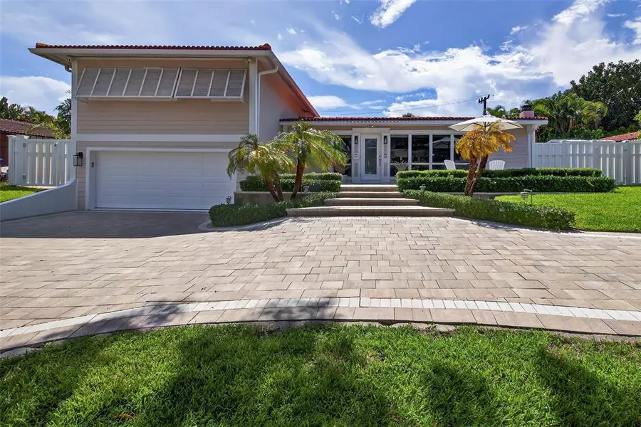 1809 SE 25th Ave, Fort Lauderdale, FL 33316