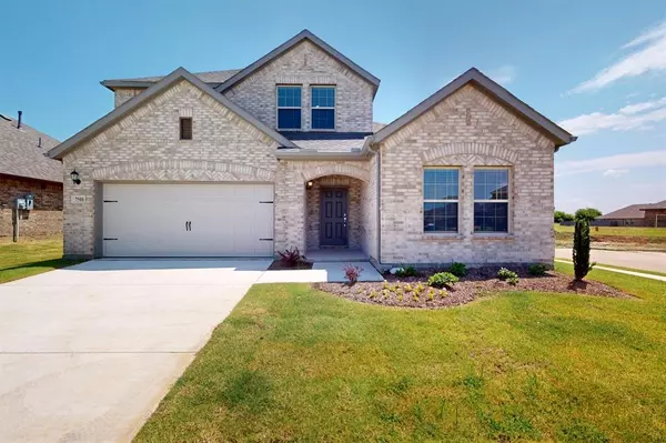 7501 Foxglove Way, Grand Prairie, TX 76084