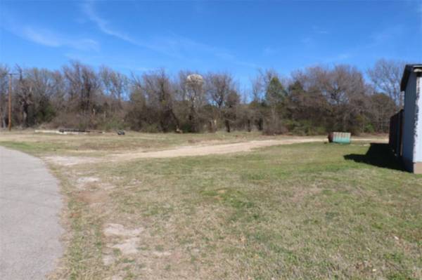 1616 Oliver Street, Weatherford, TX 76086
