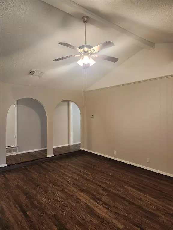 Fort Worth, TX 76133,5309 Wolens Way