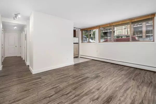 Calgary, AB T2N 0M8,824 4 AVE NW #103