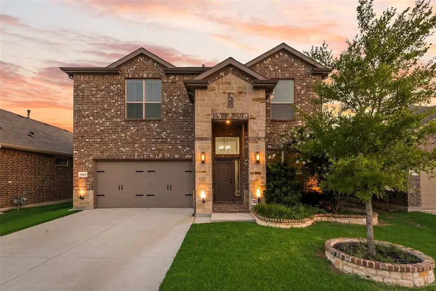 1424 Archway Court, Fort Worth, TX 76247