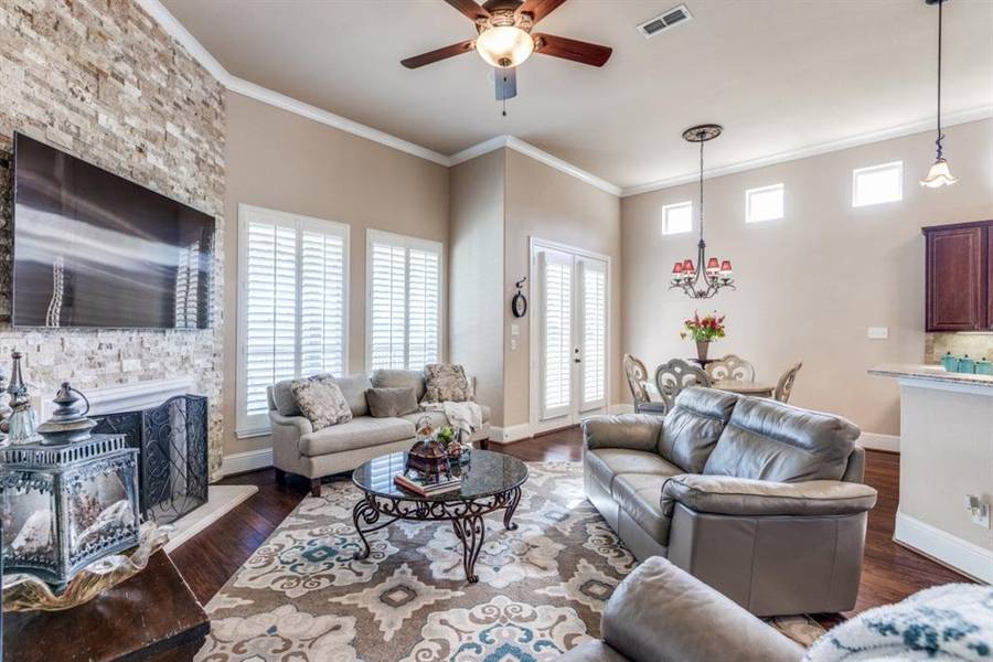 7684 Fossil Ridge Drive, Frisco, TX 75034
