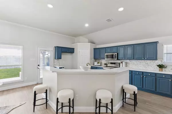 Fort Worth, TX 76244,11832 Basilwood Drive