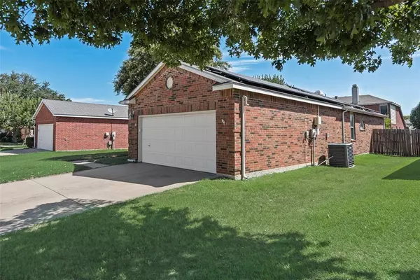 Saginaw, TX 76131,1121 Wabash Court