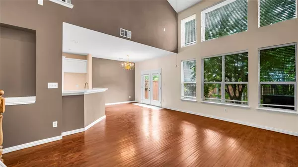 Plano, TX 75025,908 Englewood Lane