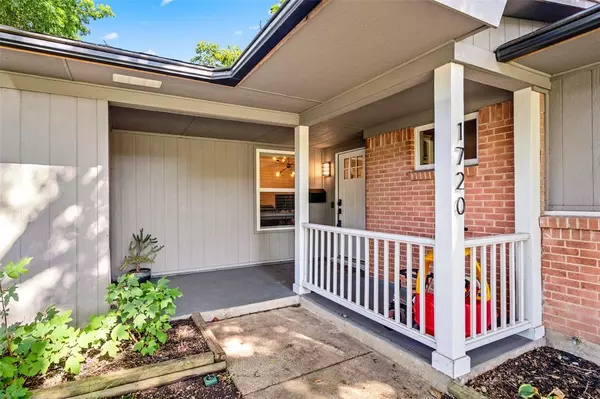 Dallas, TX 75228,1720 Mapleton Drive