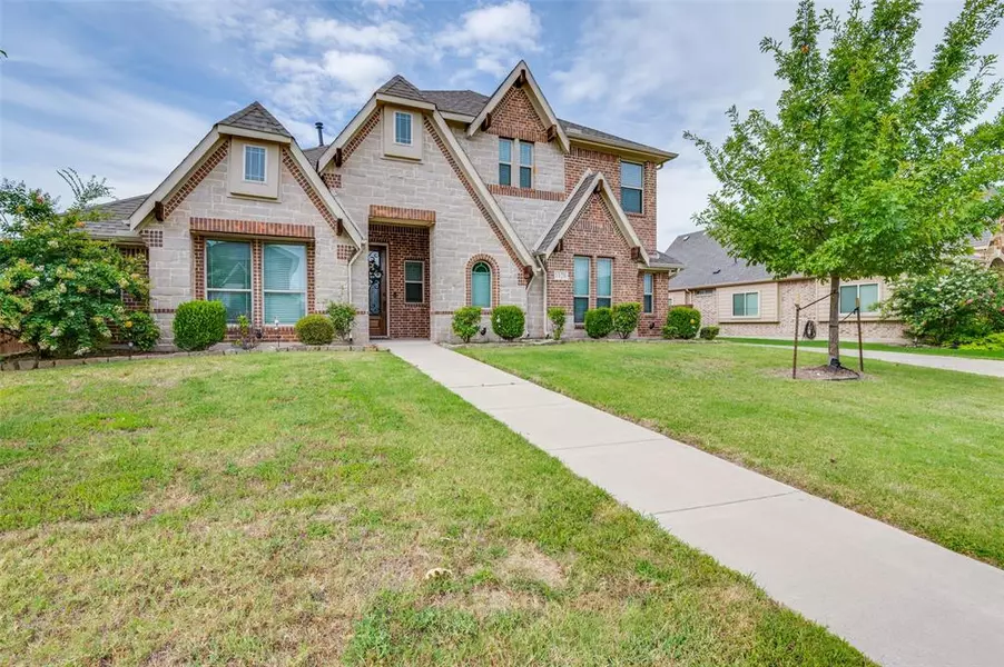 1128 Richard Pittmon Drive, Desoto, TX 75115