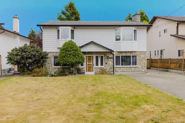 1616 Agnew Ave, Saanich, BC V8N 5M6